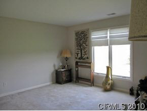 595 E Hess Dr, Upland, IN 46989 photo 6