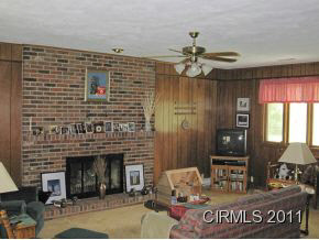 503 Nancy Rd, Sweetser, IN 46987 photo 5