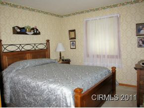 503 Nancy Rd, Sweetser, IN 46987 photo 6
