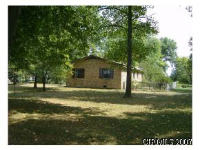 140 E 900 S, Fairmount, IN 46928 photo 3