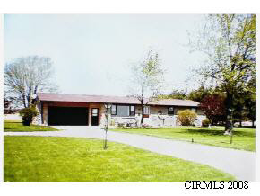 171 E 1050 S, Fairmount, IN 46928 photo 1