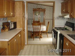 8325 E Lewisburg Rd, Peru, IN 46970 photo 4