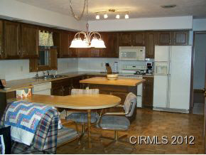 1800 Dee Ann Dr, Kokomo, IN 46902 photo 8