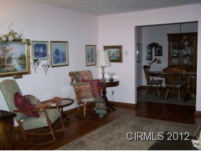 1800 Dee Ann Dr, Kokomo, IN 46902 photo 2