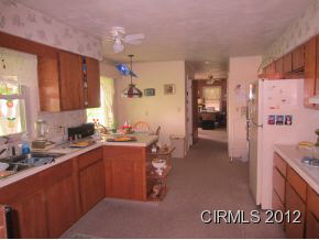 1105 E 49th St, Marion, IN 46953 photo 4