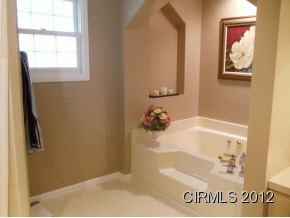 1595 N Miller Ave, Marion, IN 46952 photo 12