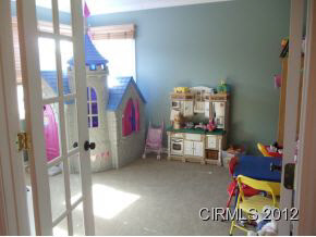 1595 N Miller Ave, Marion, IN 46952 photo 9
