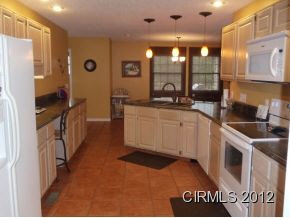 1595 N Miller Ave, Marion, IN 46952 photo 6