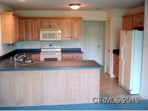 662 E Hess Dr, Upland, IN 46989 photo 5
