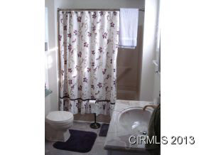 1617 W 4th St, Marion, IN 46952 photo 9