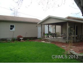 524 Holiday Dr, Greentown, IN 46936 photo 9