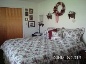 413 Holiday Ln, Greentown, IN 46936 photo 11