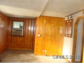 226 W 550 N, Kokomo, IN 46901 photo 2