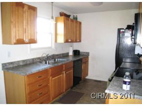8445 E 300 S, Marion, IN 46953 photo 2