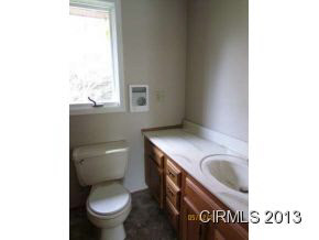 131 Godfroy Dr, Somerset, IN 46984 photo 8