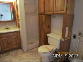 131 Godfroy Dr, Somerset, IN 46984 photo 9