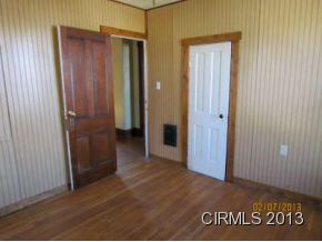 120 Ewing St, Peru, IN 46970 photo 11