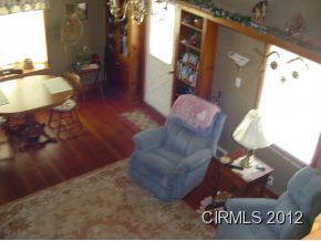 214 N Willow St, Flora, IN 46929 photo 5
