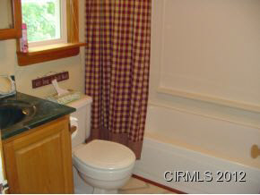 214 N Willow St, Flora, IN 46929 photo 12