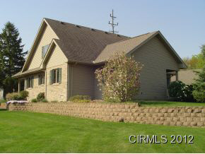 114 W 4th St, Burlington, IN 46915 photo 2