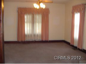 902 W Columbia St, Flora, IN 46929 photo 5