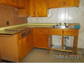 605 N Lenfesty Ave, Marion, IN 46952 photo 10