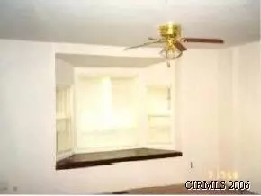 229 E Main St, Greentown, IN 46936 photo 1