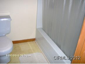 608 E Sherman St, Marion, IN 46952 photo 7