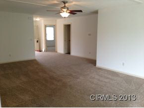 1515 Hutchins Dr, Kokomo, IN 46901 photo 6