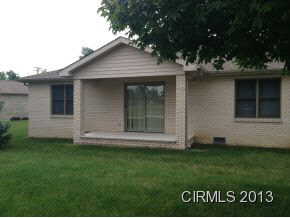 1515 Hutchins Dr, Kokomo, IN 46901 photo 2