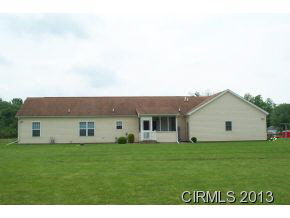 2438 W Pebble Dr, Peru, IN 46970 photo 18