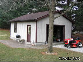 1911 S 400 W, Peru, IN 46970 photo 4