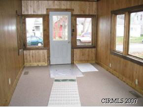 527 W 6th St, Peru, IN 46970 photo 3