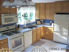 2051 S Flora Dr, Peru, IN 46970 photo 9