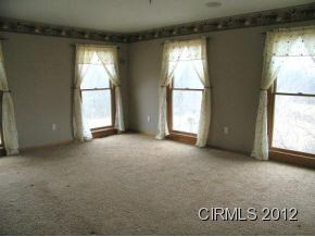 763 N 500 W, Peru, IN 46970 photo 4