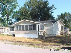 32 Madison, Peru, IN 46970 photo 1