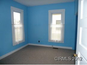 526 E Grant St, Marion, IN 46952 photo 6