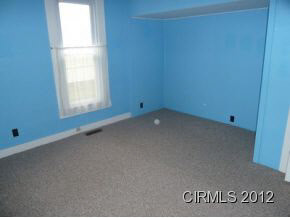 526 E Grant St, Marion, IN 46952 photo 5