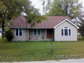 552 W Indiana Ave, Upland, IN 46989 photo 1