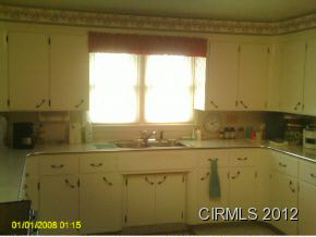 1518 S First St, Upland, IN 46989 photo 2