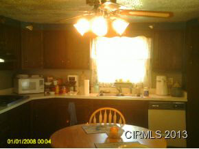 117 W 6th St, Matthews, IN 46957 photo 5