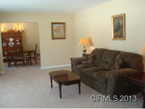3525 N Sycamore Dr, Marion, IN 46952 photo 2