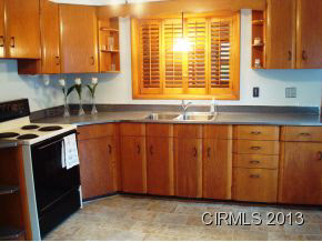 601 E Bradford St, Marion, IN 46952 photo 4