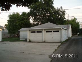 369 Walnut St, Wabash, IN 46992 photo 4