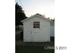 369 Walnut St, Wabash, IN 46992 photo 5