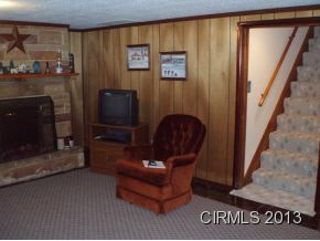 1263 Richmond Dr, Wabash, IN 46992 photo 14