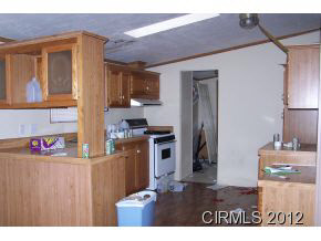 2333 W 13th St, Marion, IN 46953 photo 4