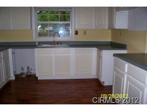 1627 Warhawk Rd, Peru, IN 46970 photo 2