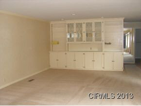 504 W Gardner Ct, Marion, IN 46952 photo 4
