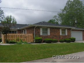 504 W Gardner Ct, Marion, IN 46952 photo 1